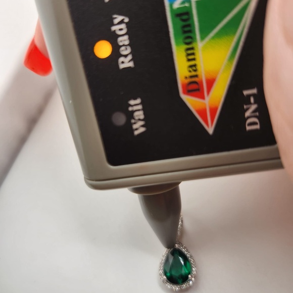 Real Diamond Teardrop Natural Emerald Necklace, Beautiful Minimalist Jewelry WOW - Picture 5 of 7